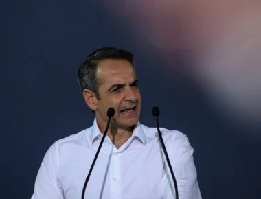 «Guardian»: Η ΝΔ έτοιμη για νίκη στις ελληνικές εκλογές